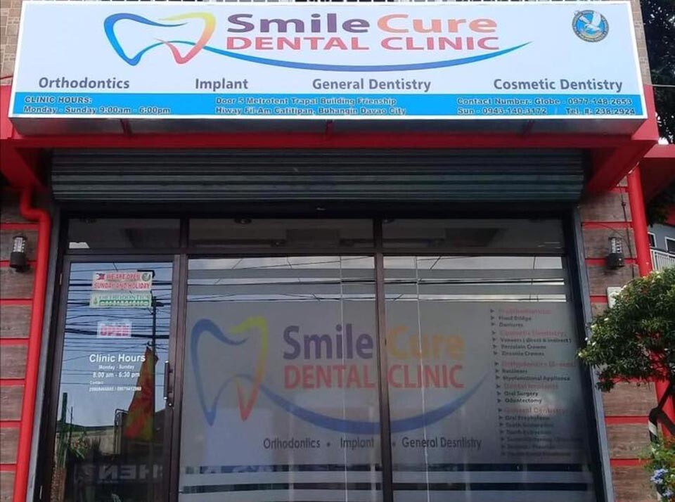 SmileCure Dental Clinic (3).jpg