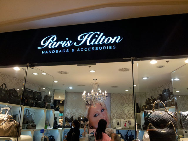 Paris Hilton Abreeza Mall 1